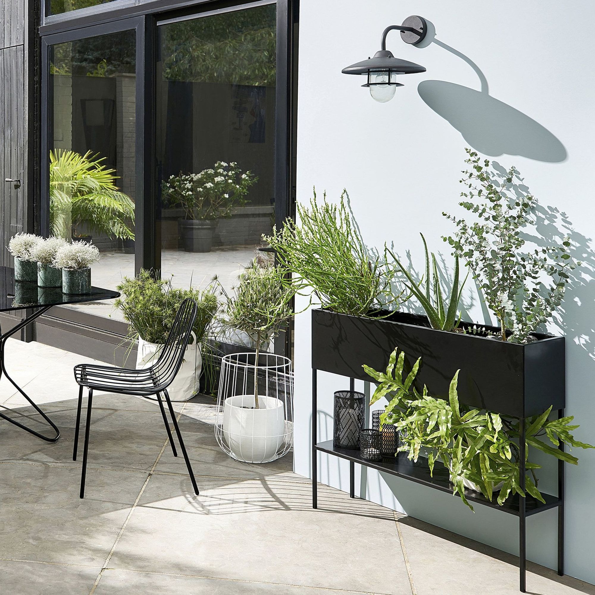 Luminaire extérieur : sélection d'éclairages pour illuminer son jardin -  Côté Maison