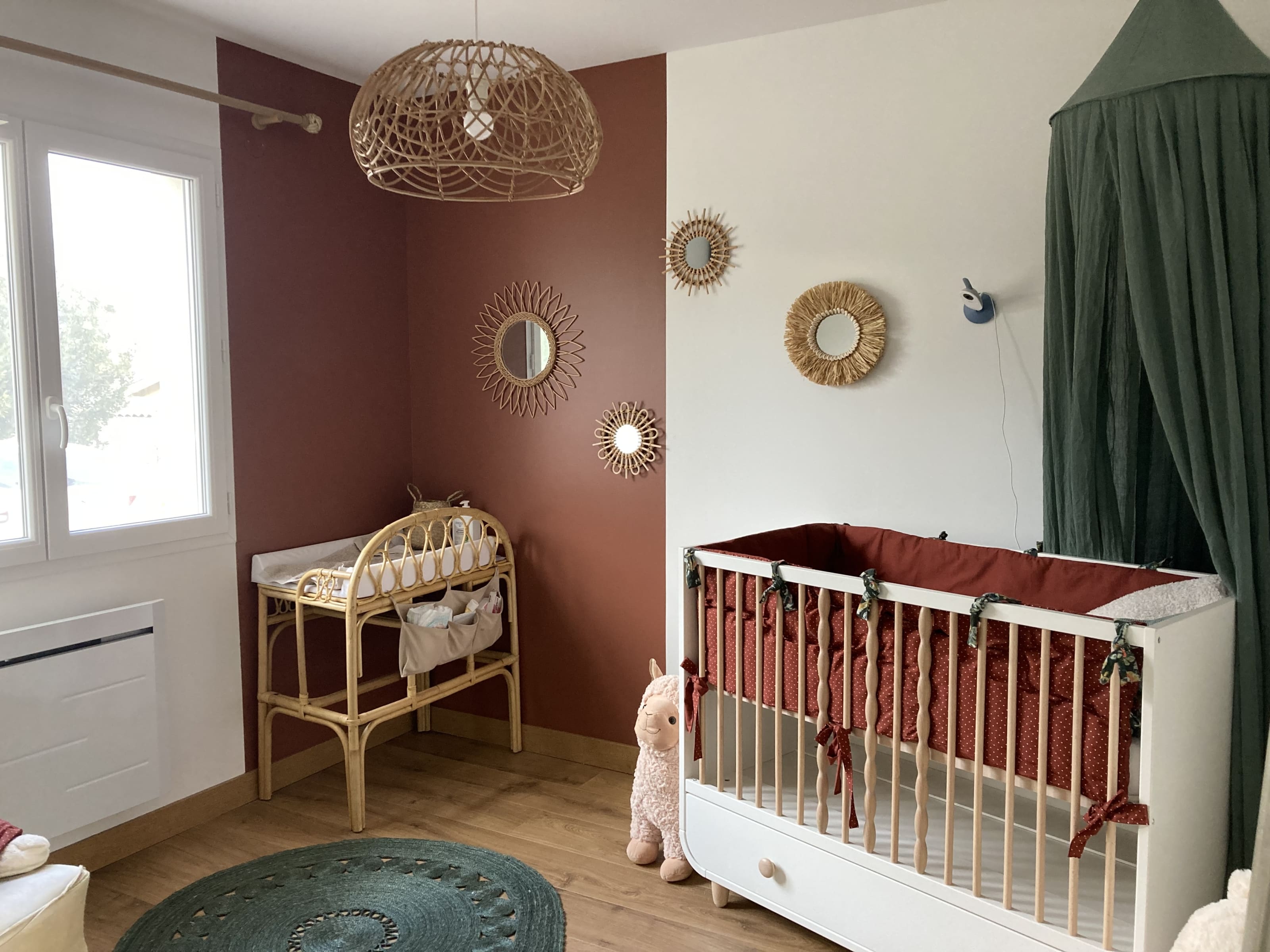 Comment décorer la chambre de bébé en 2023 ?