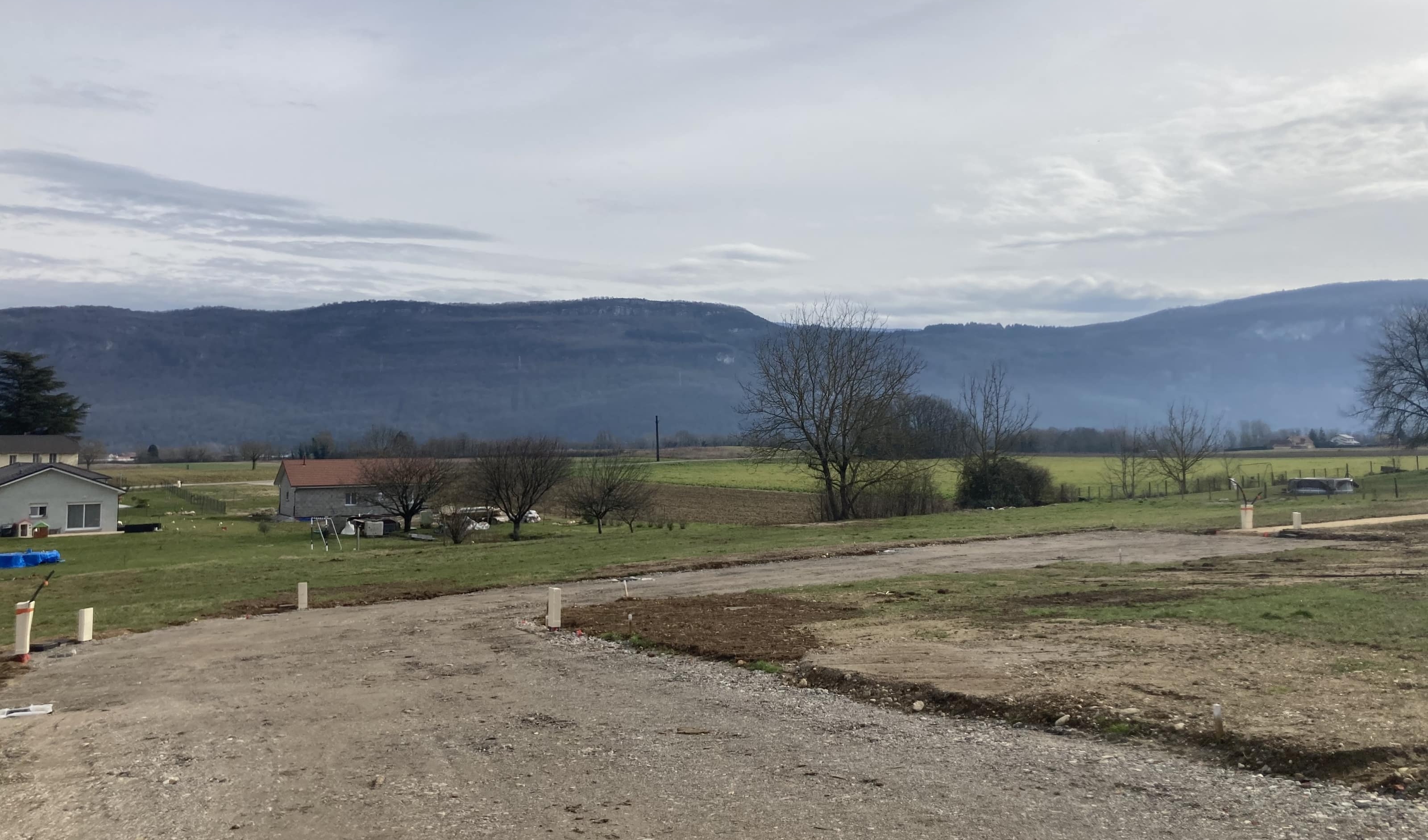 terrain à Peyrieu 860 m2